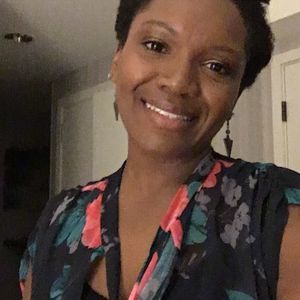 Meet your Posher, Kara